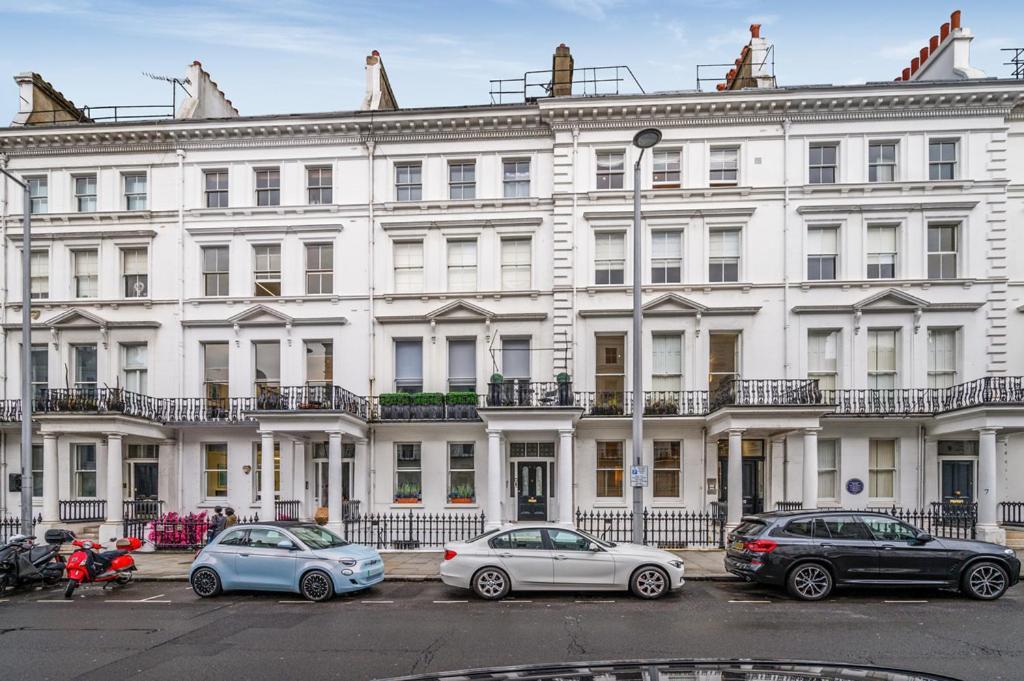 Cozy Hideaway In South Ken! Apartment ลอนดอน ภายนอก รูปภาพ